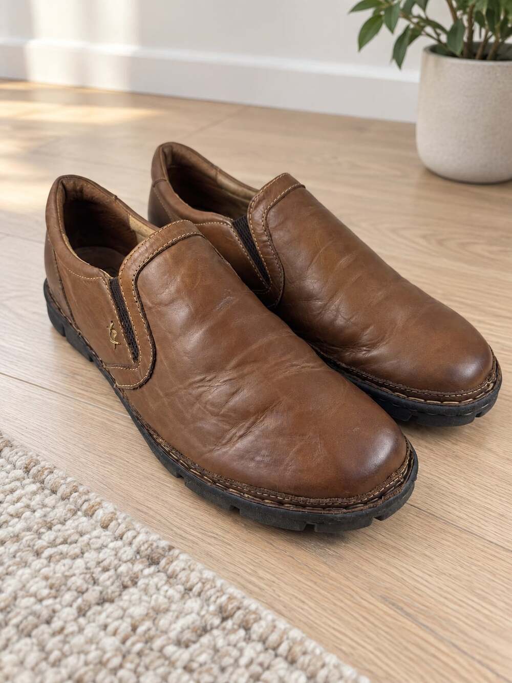 Born Sawyer Men’s 12 EU 45 Tan Leather Slip-On Loafers Comfort Shoes